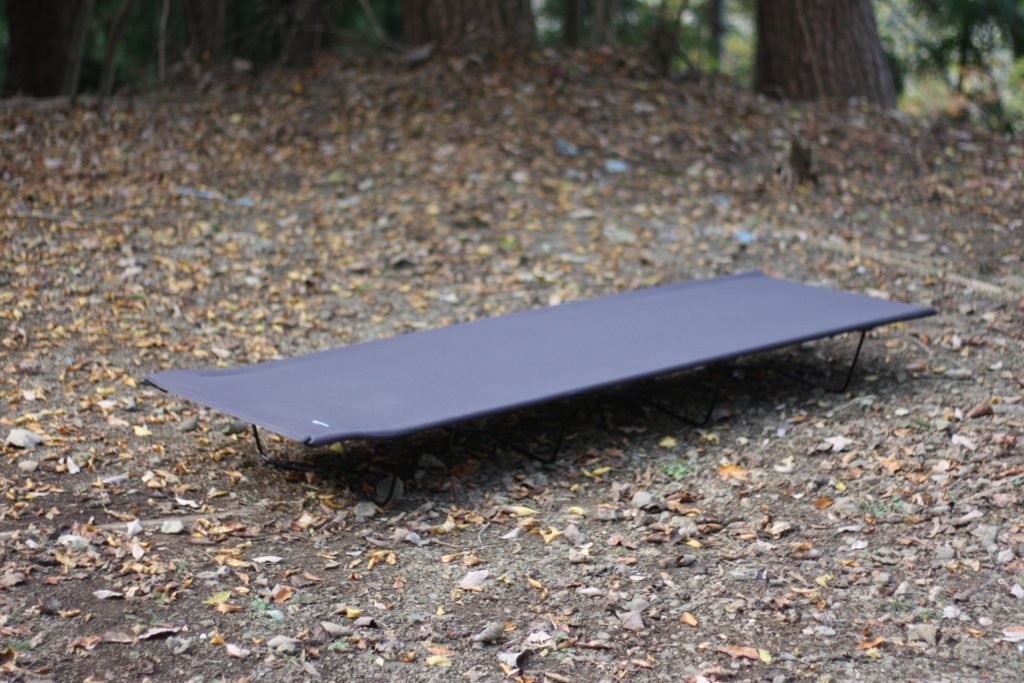 キャンプ用コットの基本イメージ